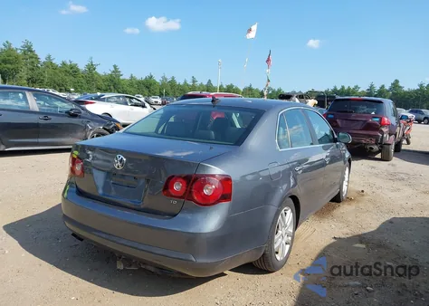 2009 Volkswagen Jetta Tdi from USA, damaged, VIN 3VWRL71K79M168331